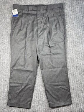 Dockers Dress Pants Men’s 40x30 Gray Wool Blend Pleated Relaxed Fit Flex Waist
